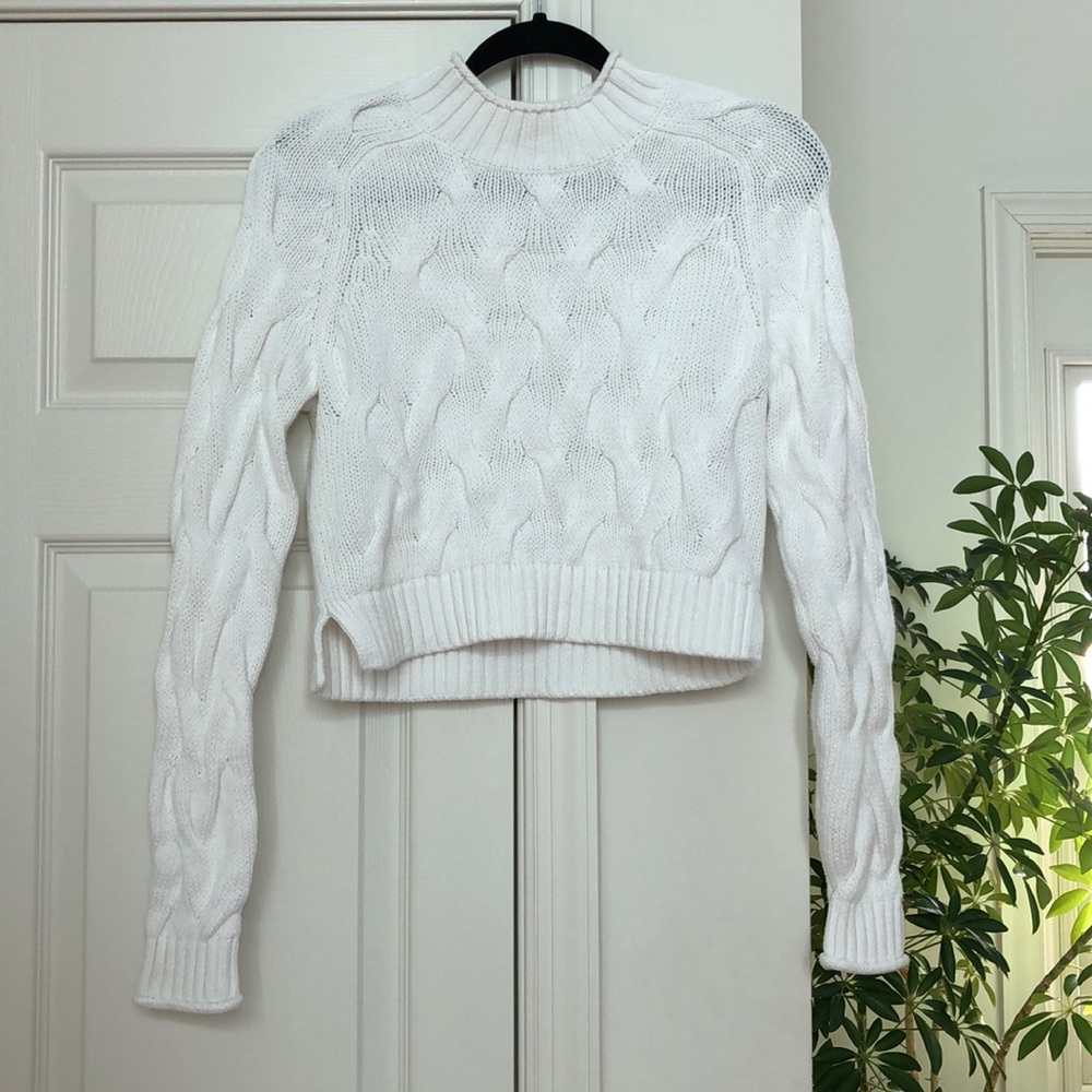 Banana Republic White Crop Sweater
